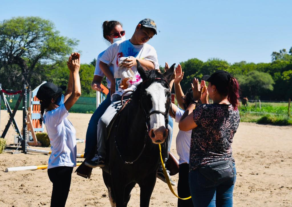 Sesion de equinoterapia en Equisapiens
